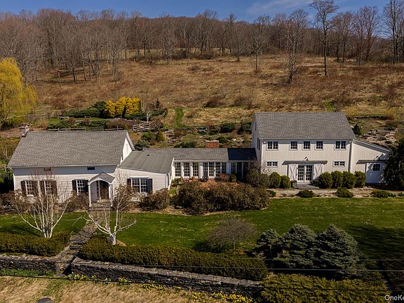 2nd image of 85 Kennel Rd