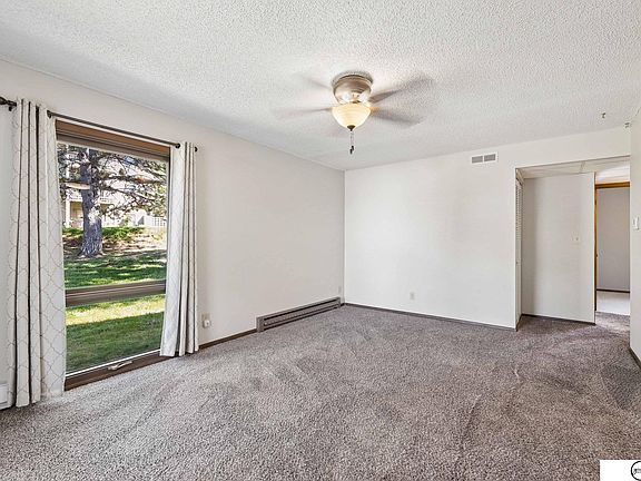 5th image of 5908 Wolff Ln