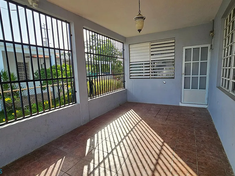 271 Calle Tarragona — Photo 21