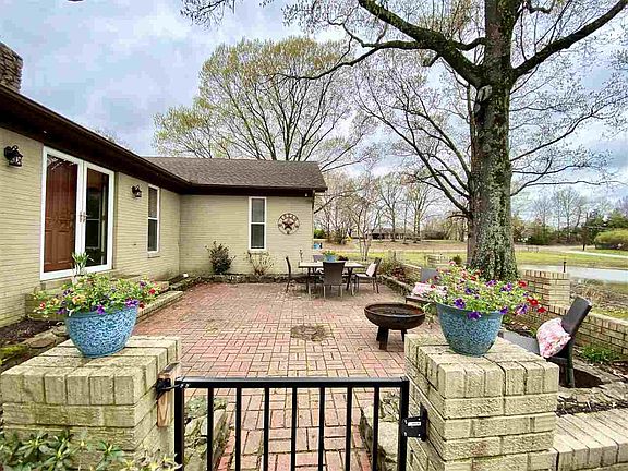 5th image of 1595 Hickory Grove Loop