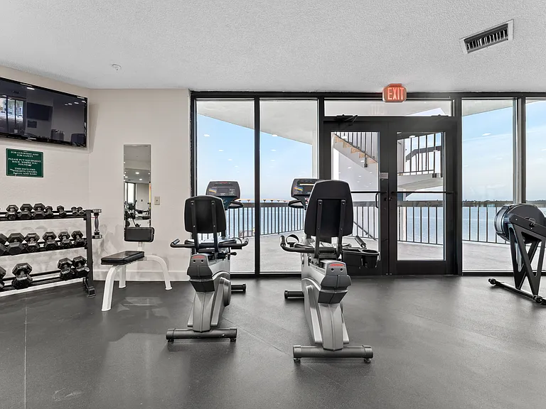 6287 Bahia Del Mar Cir #312 — Photo 38