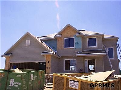 2nd image of 4611 Brook St