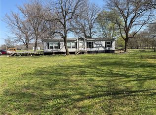 15618 N Jackson Hwy, Fayetteville, AR 72704