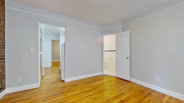 Rented by Compass | media 20