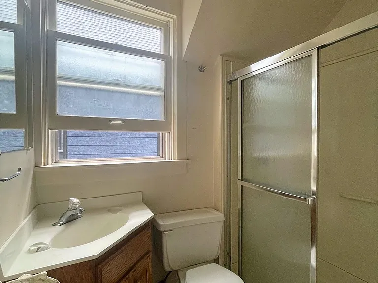 719 13th Ave SE — Photo 11