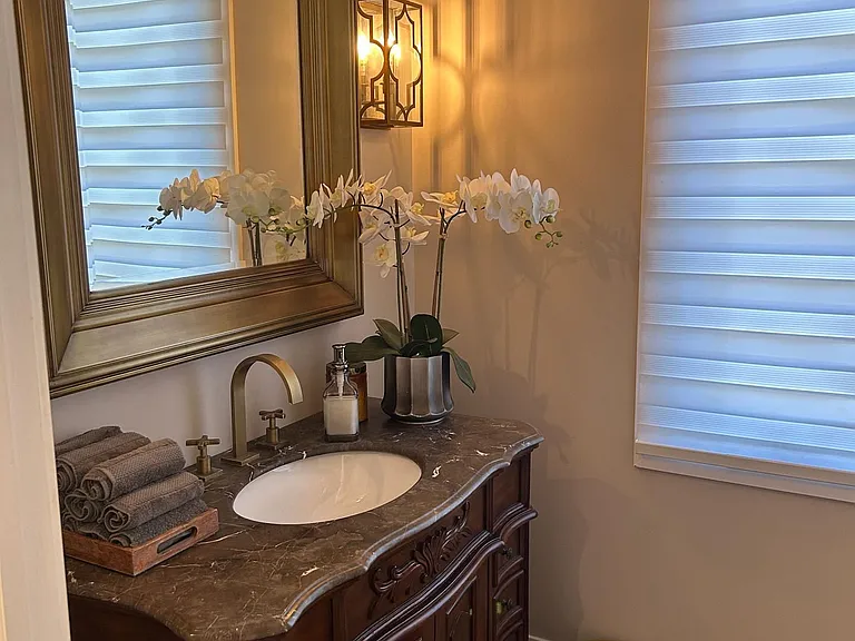 18 Theobalds Cir — Photo 12
