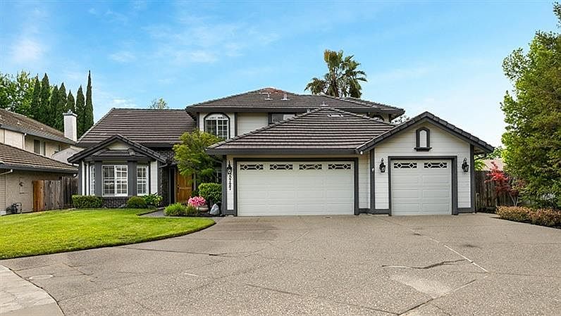 1st image of 5727 Crown Ct