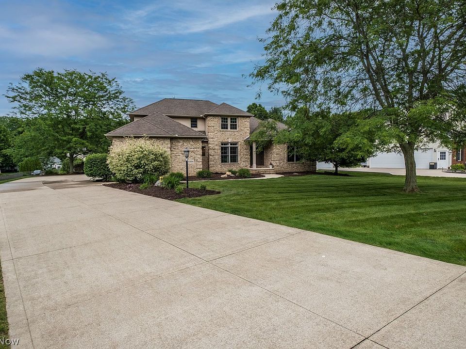 1st image of 6364 Kilkenny Cir NW