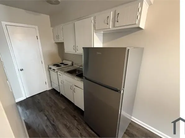 5600 Butternut Rd, Louisville, KY 40219