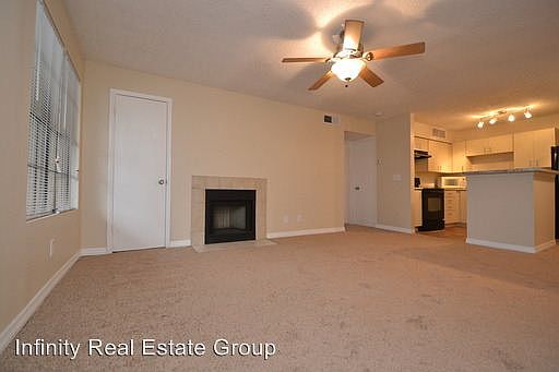 4th image of 430 Forestway 202 Cir