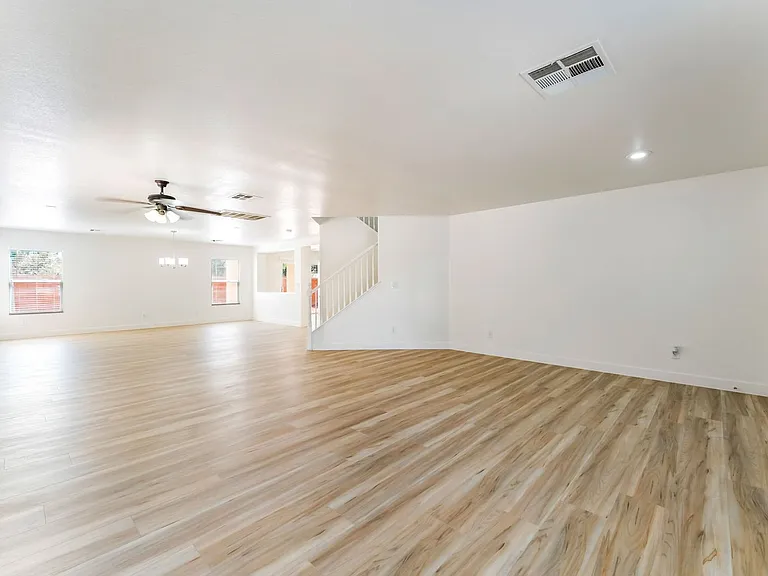 8240 Calico Wind St — Photo 6