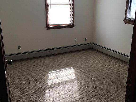 4th image of 7 Driscoll St