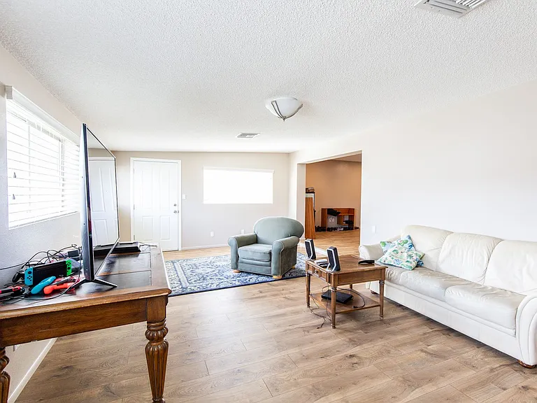 3511 S Alder Dr — Photo 24
