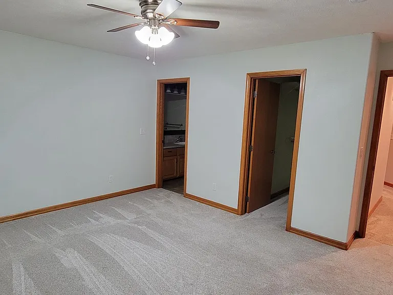 3719 E Thrush Ln — Photo 12