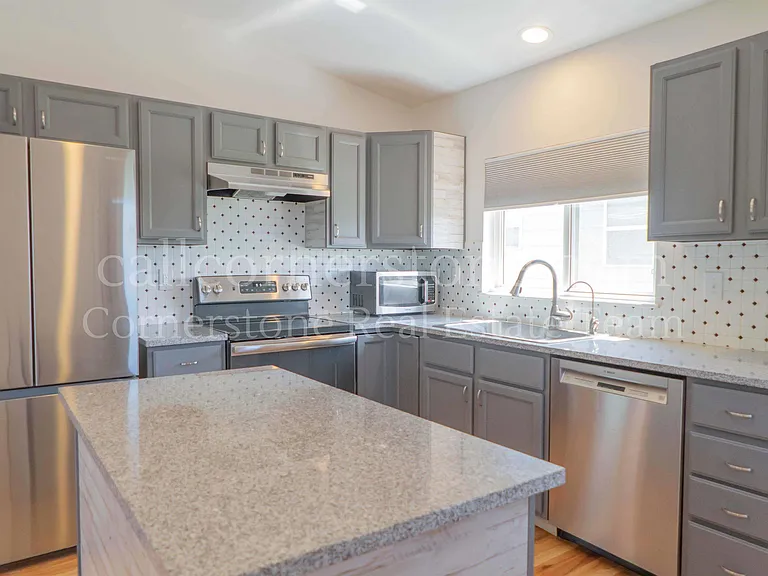 743 Descendant Dr — Photo 12