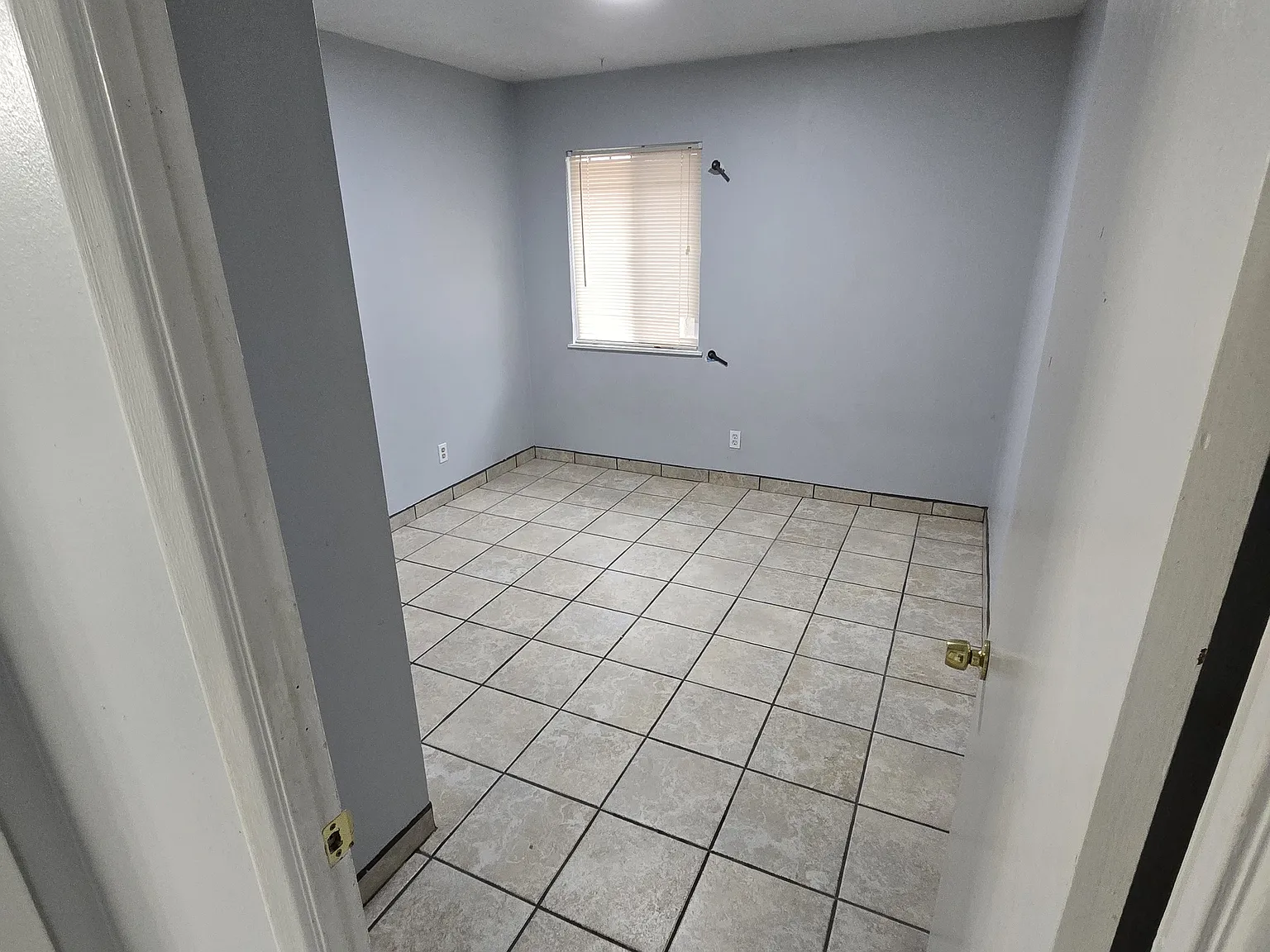 232 Espanola St NE — Photo 4
