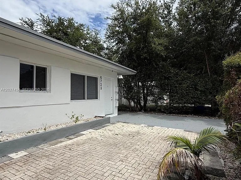 6723 NE Miami Pl #2 — Photo 6