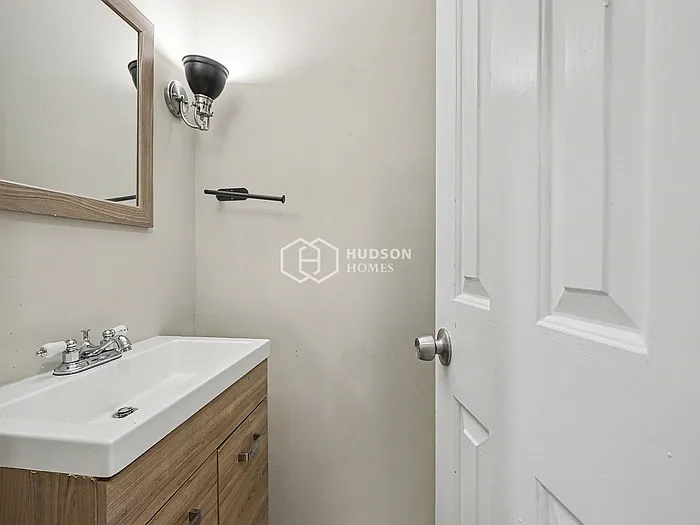 4186 Castle Gate Ct — Photo 14