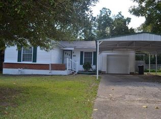 803 W State St, Terrell, TX 75160