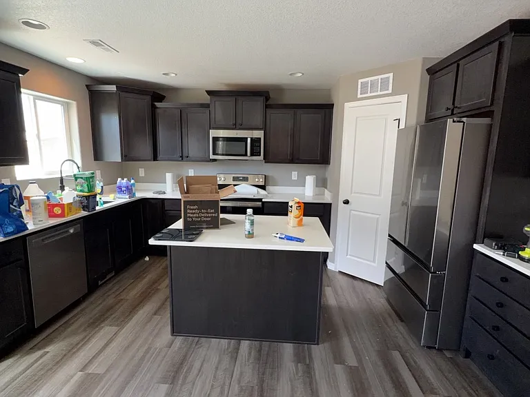 8353 Graphite Dr — Photo 5