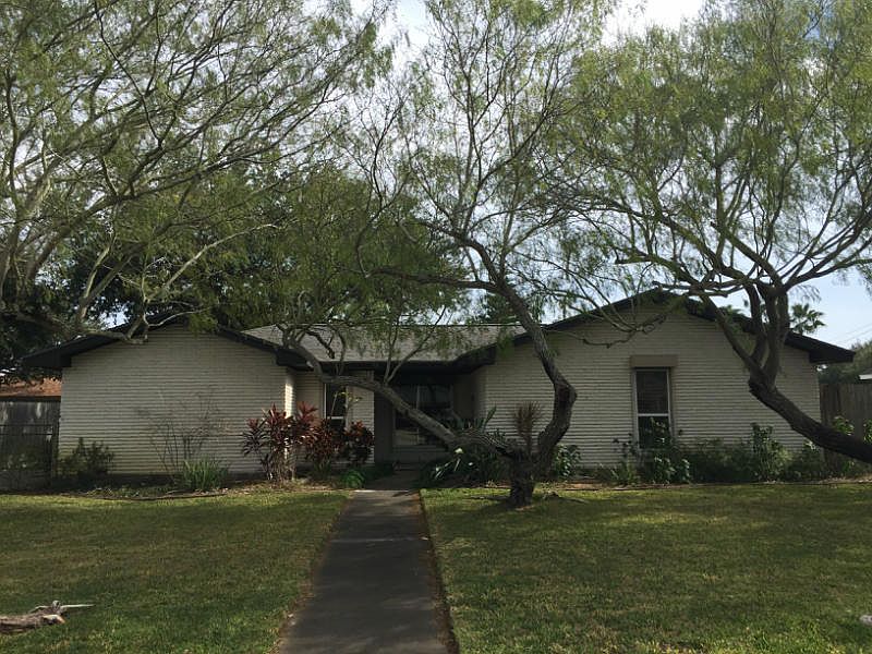 1st image of 3222 Coral Reef Dr