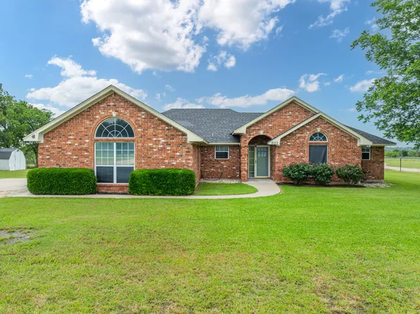 601 N Janes Rd, Leroy, TX 76654