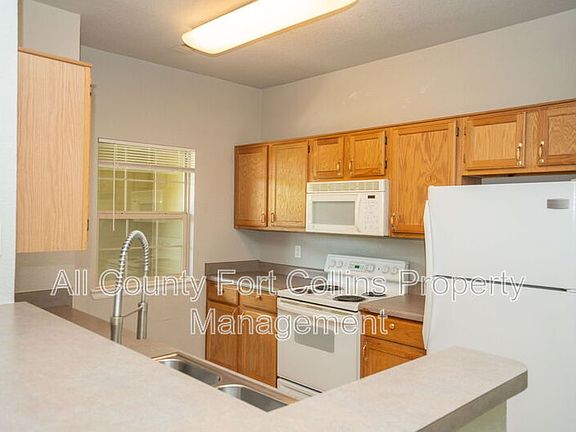 2nd image of 5620 Fossil Creek Pkwy Unit 5201