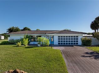 211 Richmond Ave S, Lehigh Acres, FL 33936