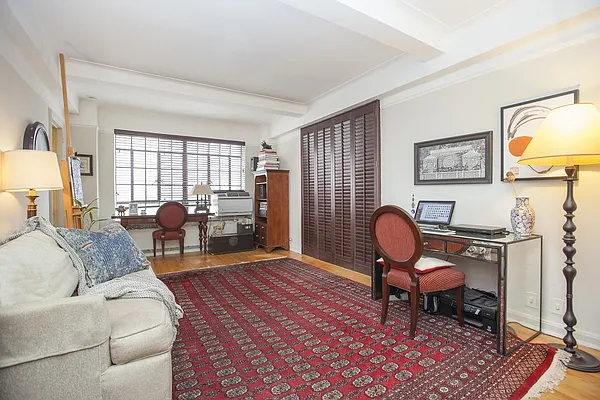 Sold by Akam Sales and Brokerage | media 12