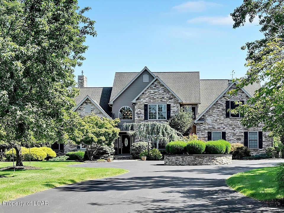 1st image of 37 Kara Ln