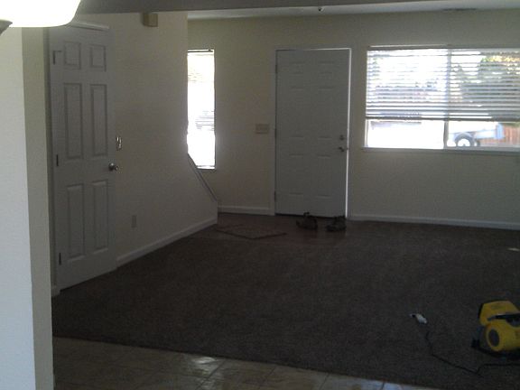 4th image of 1615 Brown St APT 4