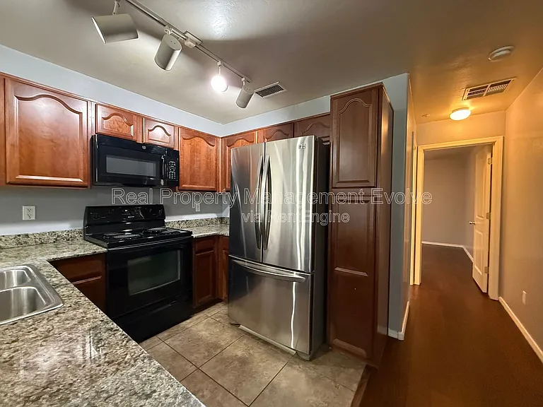 4274 E Jasper Dr — Photo 9