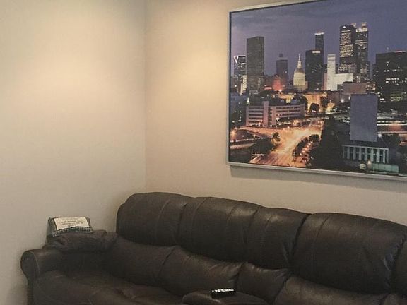 5th image of 15 Hull Ave #1