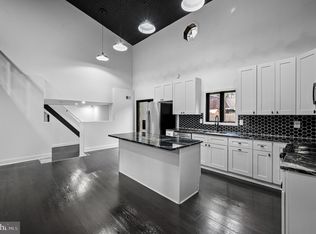 10 Kendrick Ave, Sicklerville, NJ 08081