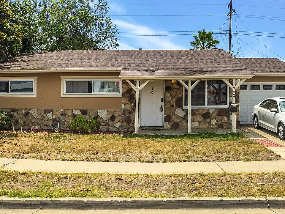 1st image of 732 Billow Dr