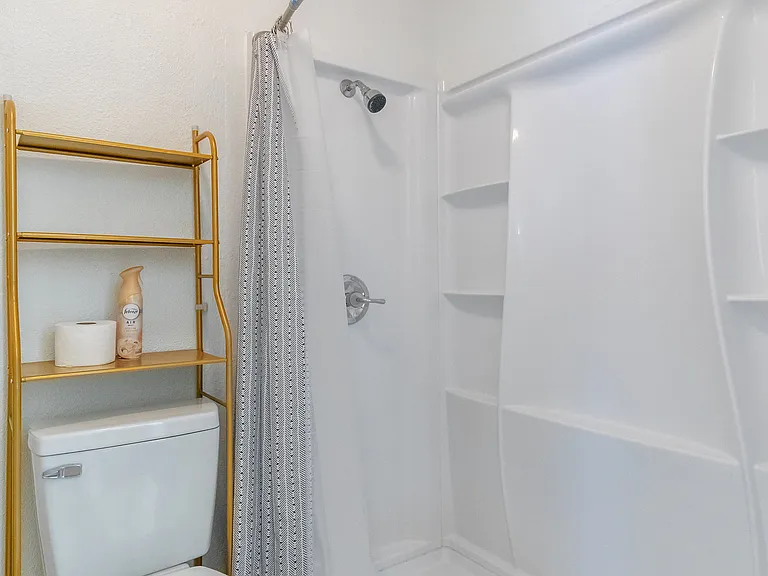 5725 Quail Run St — Photo 20