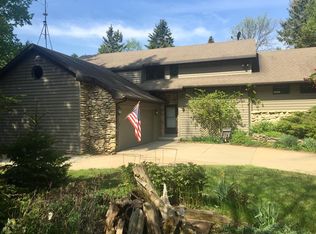 4283 Cliff View Dr, Sturgeon Bay, WI 54235