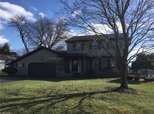 3365 Swallow Hollow Dr, Poland, OH