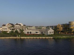 16 Island View Way, Sea Bright, NJ 07760