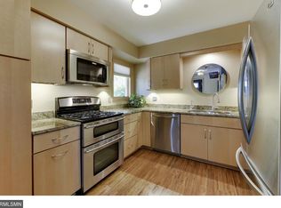 12902 Lone Oak Dr, Minnetonka, MN 55305