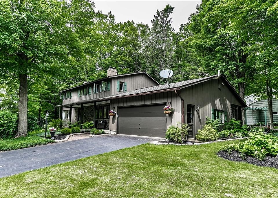 1st image of 142 Stanwood Ln