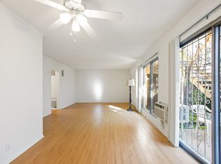 432 S Sherbourne Dr #B, Los Angeles, CA 90048
