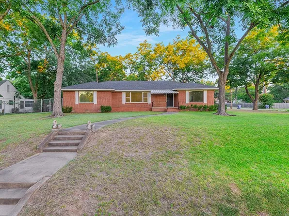 403 N Main St, Linden, TX 75563