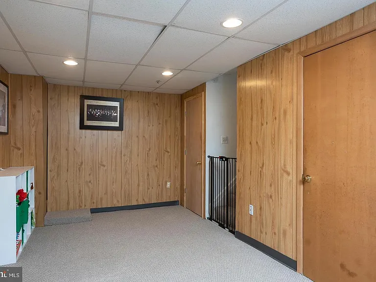 423 Gorman Ave — Photo 20