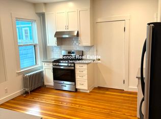 8 Waldo Ave #1, Somerville, MA 02143