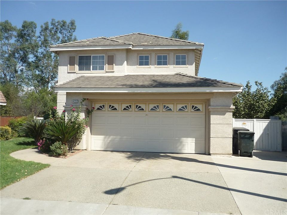 1st image of 14232 Venice Ct