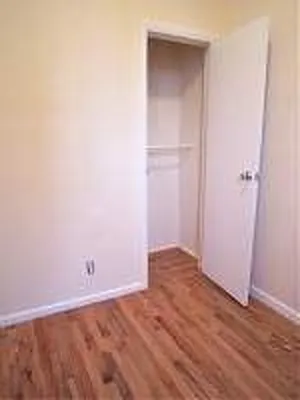 Rented by Camhi NYC Realty Inc | media 14