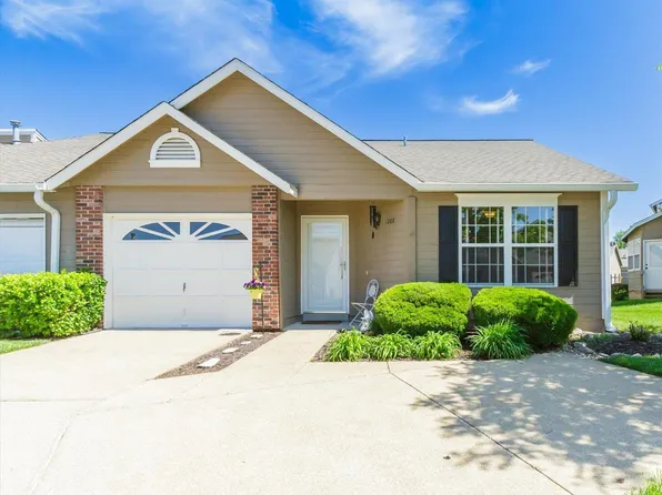 1268 Shirley Ridge Dr #D, Saint Charles, MO 63304