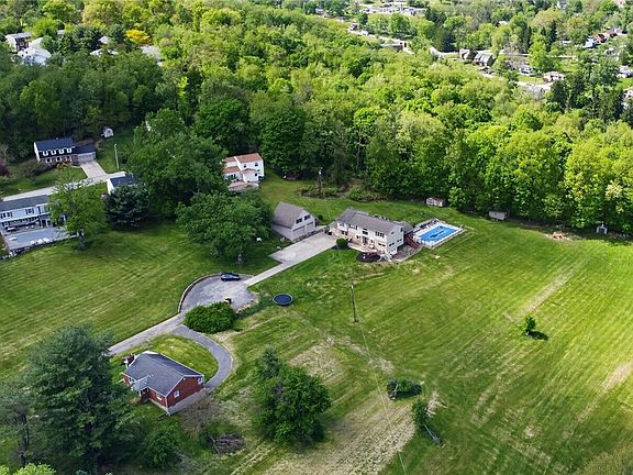 4th image of 6424 Churchill Rd