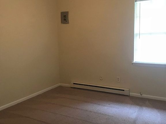5th image of 1801 Orchard St